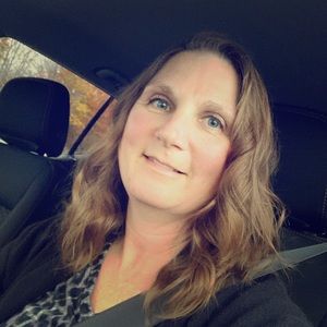 Meet your Posher, Catherine